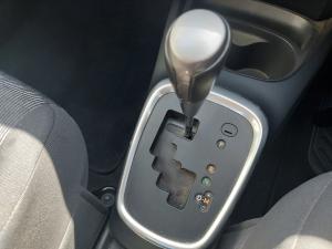 Toyota Yaris 1.3 auto - Image 10
