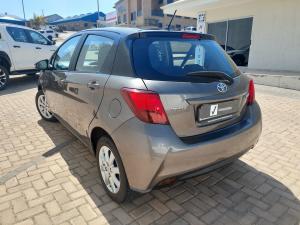 Toyota Yaris 1.3 auto - Image 16