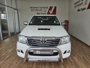Toyota Hilux 3.0D-4D double cab 4x4 Raider Dakar edition - Image 4