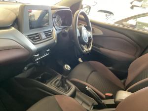 Toyota Starlet Cross 1.5 XS manual - Image 7