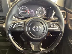 Toyota Starlet Cross 1.5 XS manual - Image 8