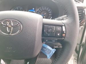 Toyota Hilux 2.8GD-6 double cab Legend auto - Image 10