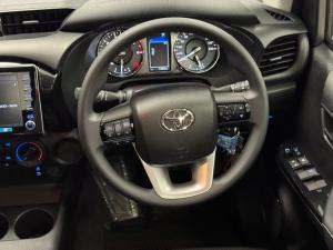 Toyota Hilux 2.4GD-6 double cab Raider auto - Image 8