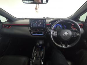 Toyota Corolla Cross 1.8 Hybrid GR-Sport - Image 6