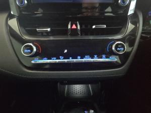 Toyota Corolla Cross 1.8 Hybrid GR-Sport - Image 16