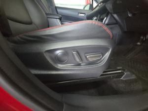 Toyota Corolla Cross 1.8 Hybrid GR-Sport - Image 19