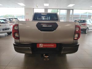 Toyota Hilux 2.8GD-6 Xtra cab Legend manual - Image 5