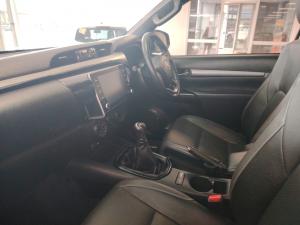 Toyota Hilux 2.8GD-6 Xtra cab Legend manual - Image 7