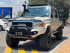 Toyota Land Cruiser 79 4.5D-4D V8 double cab LX - Image 10