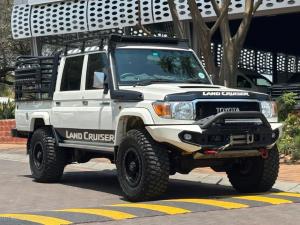 Toyota Land Cruiser 79 4.5D-4D V8 double cab LX - Image 1