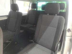 Volkswagen Transporter 2.0BiTDI crew bus SWB 4Motion auto - Image 8