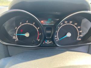 Ford Fiesta 5-door 1.4 Trend - Image 8