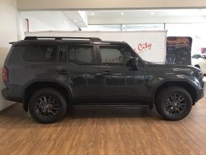 Toyota Land Cruiser Prado 2.8GD TX - Image 3