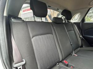 Toyota Starlet 1.5 XS auto - Image 10