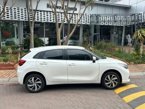 Toyota Starlet 1.5 XS auto - Image 3