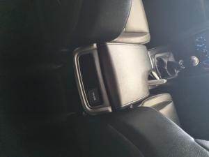 Toyota Fortuner 2.4GD-6 manual - Image 12