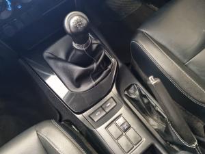 Toyota Fortuner 2.4GD-6 manual - Image 13