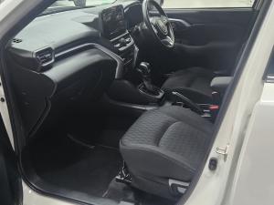 Toyota Urban Cruiser 1.5 XR auto - Image 7