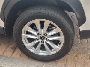 Toyota Corolla Cross 1.8 XS - Image 9