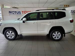 Toyota Land Cruiser 300 3.3D GX-R - Image 13