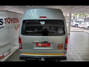 Toyota Hiace 2.5D-4D bus 14-seater GL - Image 5