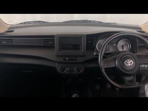 Toyota Rumion 1.5 S - Image 6