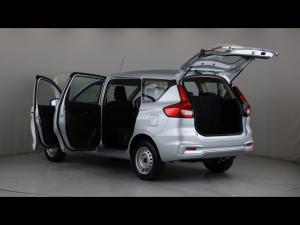 Toyota Rumion 1.5 S - Image 25