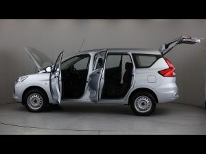 Toyota Rumion 1.5 S - Image 26