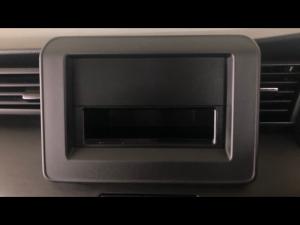 Toyota Rumion 1.5 S - Image 32