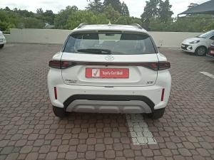 Toyota Starlet Cross 1.5 XS auto - Image 5