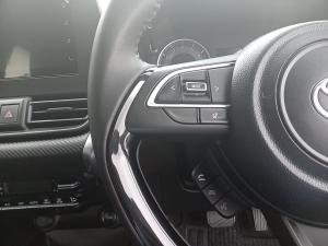 Toyota Starlet Cross 1.5 XS auto - Image 9