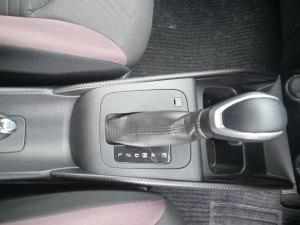 Toyota Starlet Cross 1.5 XS auto - Image 13