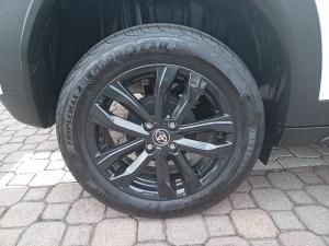 Toyota Starlet Cross 1.5 XS auto - Image 19