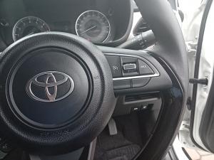 Toyota Starlet Cross 1.5 XS auto - Image 10