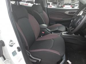 Toyota Starlet Cross 1.5 XS auto - Image 16