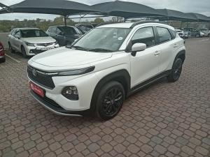 Toyota Starlet Cross 1.5 XS auto - Image 20