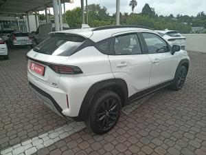 Toyota Starlet Cross 1.5 XS auto - Image 2