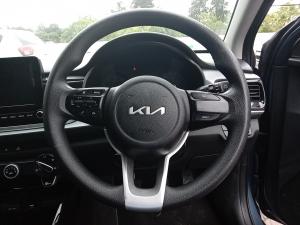 Kia Rio hatch 1.2 LS - Image 8