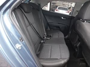 Kia Rio hatch 1.2 LS - Image 17