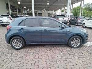 Kia Rio hatch 1.2 LS - Image 3