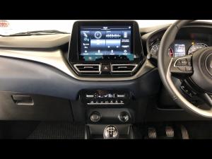 Toyota Starlet 1.5 XR manual - Image 12