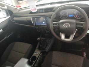 Toyota Hilux 2.4 GD-6 SRX 4X4S/C - Image 6