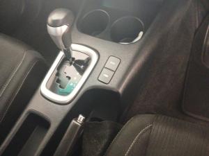 Toyota Hilux 2.8 GD-6 RB Raider automaticD/C - Image 13