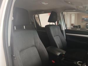 Toyota Hilux 2.8 GD-6 RB Raider automaticD/C - Image 19