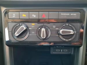 Volkswagen T-CROSS 1.0 TSI Comfortline DSG - Image 9