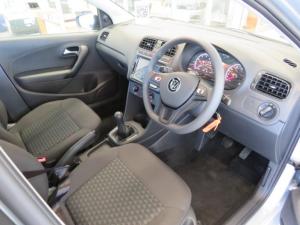 Volkswagen Polo Vivo 1.4 - Image 9