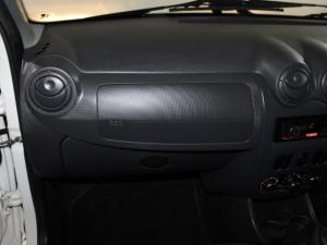 Nissan NP200 1.6 Safety PackS/C - Image 10