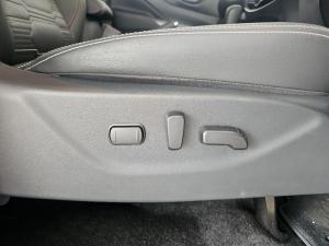 Nissan Navara 2.5DDTI PRO-4X 4X4 automatic D/C - Image 20