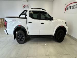 Nissan Navara 2.5DDTI PRO-2X automatic D/C - Image 2