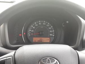 Toyota Vitz 1.0 - Image 10